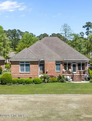 102 Pinehurst Drive New Bern NC 28562