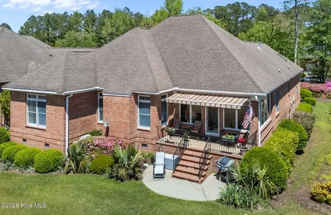 102 Pinehurst Drive New Bern NC 28562