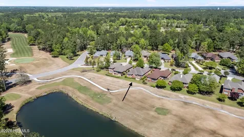 102 Pinehurst Drive New Bern NC 28562