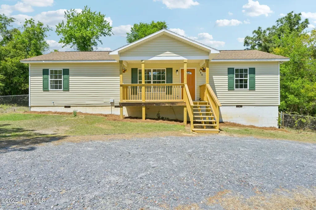 160 Tray Street Southern Pines NC 28387