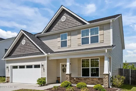 912 Terraces Lane Hampstead NC 28443