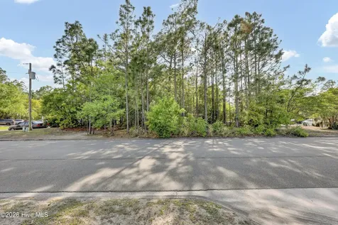 2248 Yaupon Drive Wilmington NC 28401