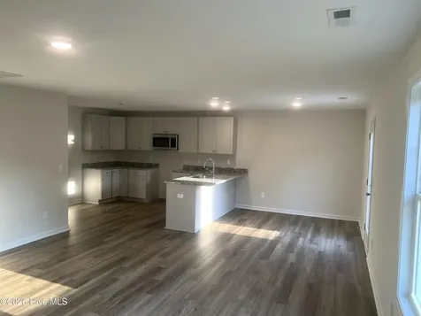 97 Coachman Lane Autryville NC 28318