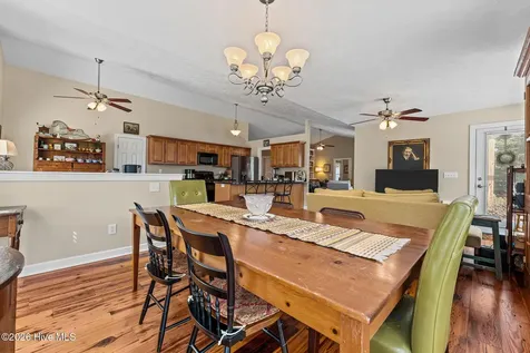 5 Vineyard Place Foxfire Village NC 27281