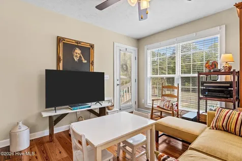 5 Vineyard Place Foxfire Village NC 27281