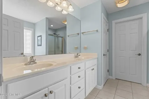 5 Vineyard Place Foxfire Village NC 27281