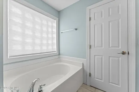 5 Vineyard Place Foxfire Village NC 27281