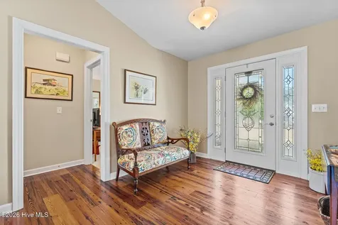 5 Vineyard Place Foxfire Village NC 27281