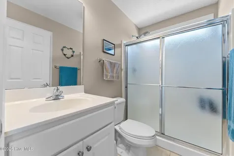 5 Vineyard Place Foxfire Village NC 27281