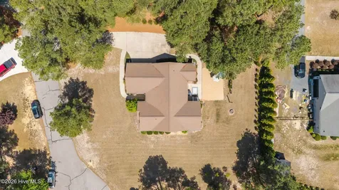 5 Vineyard Place Foxfire Village NC 27281