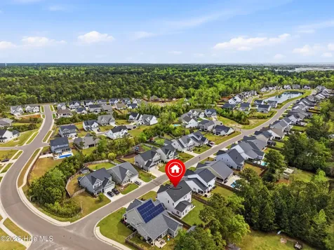 30 Man O War Lane Hampstead NC 28443