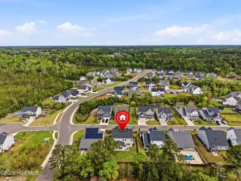 30 Man O War Lane Hampstead NC 28443