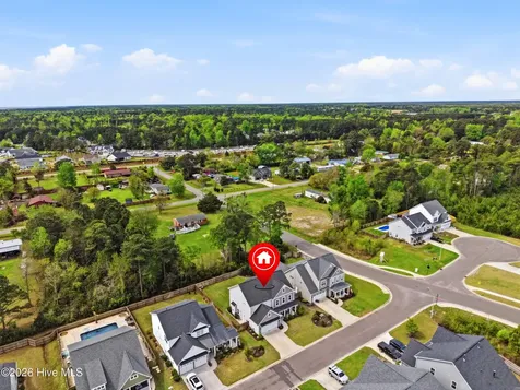 30 Man O War Lane Hampstead NC 28443