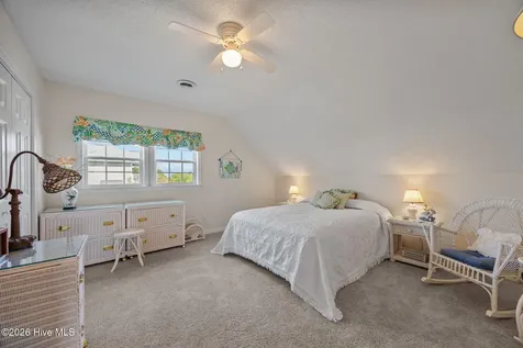 160 Live Oak Road Newport NC 28570