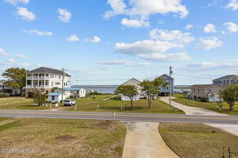 160 Live Oak Road Newport NC 28570