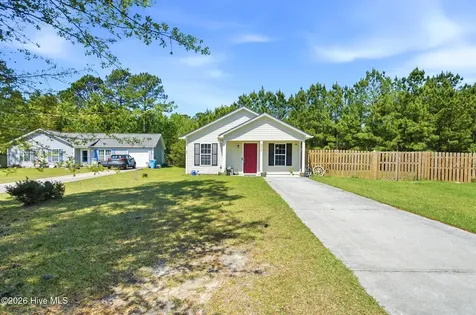311 Snow Bell Court Richlands NC 28574
