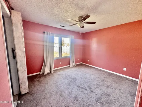 638 Sand Ridge Road Hubert NC 28539
