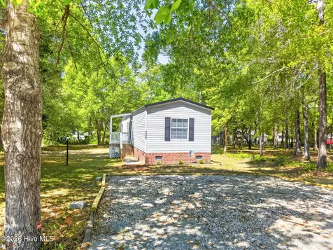 3439 Marlin Drive SE Bolivia NC 28422