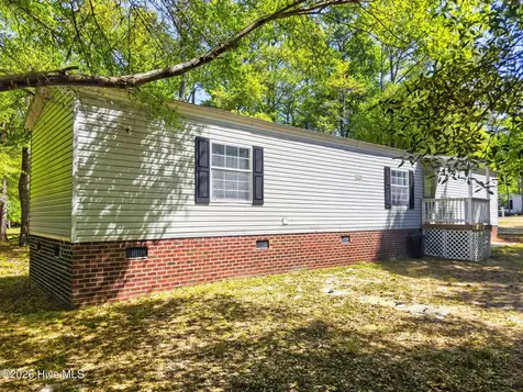 3439 Marlin Drive SE Bolivia NC 28422