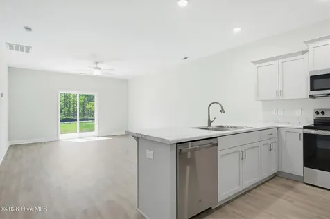 221 Sandpiper Place Holly Ridge NC 28445