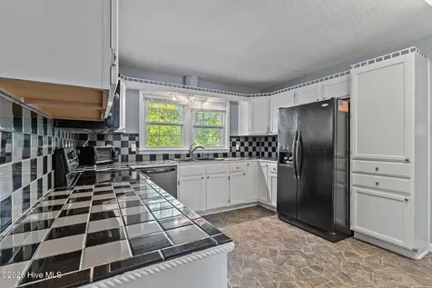 5308 Foxfire Road Fayetteville NC 28303
