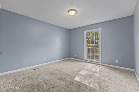 5308 Foxfire Road Fayetteville NC 28303