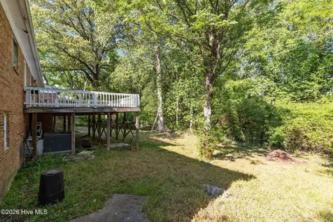 5308 Foxfire Road Fayetteville NC 28303