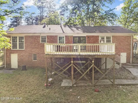 5308 Foxfire Road Fayetteville NC 28303