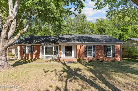 5308 Foxfire Road Fayetteville NC 28303