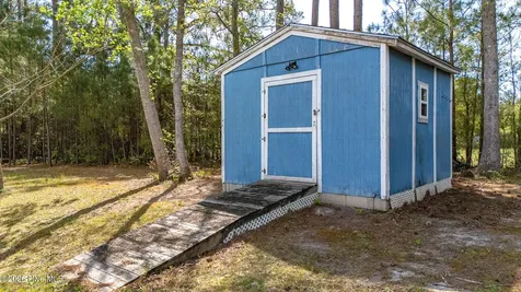 452 Woodland Drive Swansboro NC 28584