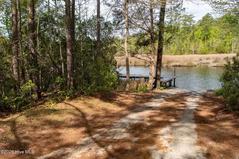 452 Woodland Drive Swansboro NC 28584