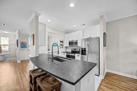 5813 Wrightsville Avenue Wilmington NC 28403