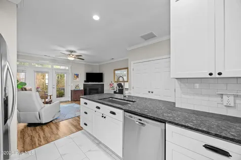 5813 Wrightsville Avenue Wilmington NC 28403