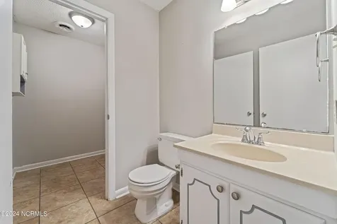 12 S Onsville Place Jacksonville NC 28546