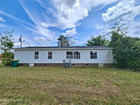 608 Old Whiteville Road Lumberton NC 28358
