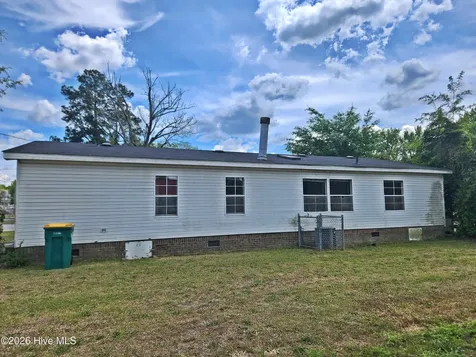608 Old Whiteville Road Lumberton NC 28358