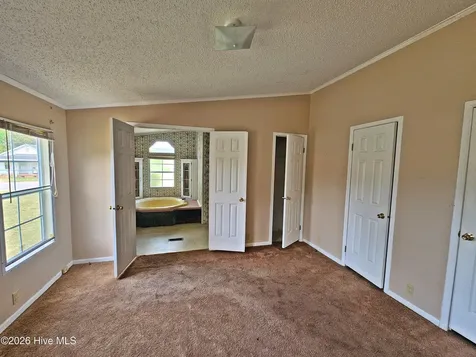 608 Old Whiteville Road Lumberton NC 28358