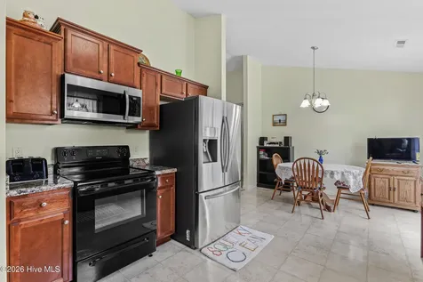 321 Basil Court Hubert NC 28539