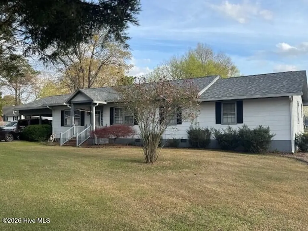409 Railroad Street Jackson NC 27845