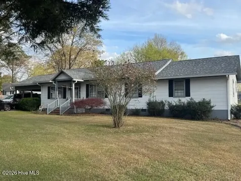 409 Railroad Street Jackson NC 27845