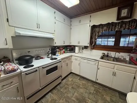 409 Railroad Street Jackson NC 27845