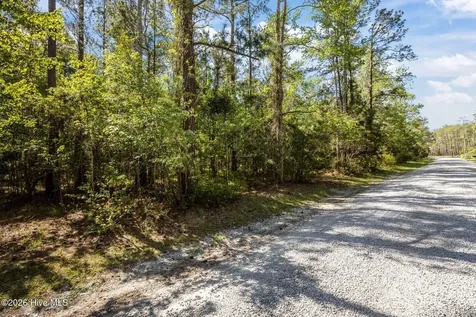 336 Mills Road Oriental NC 28571