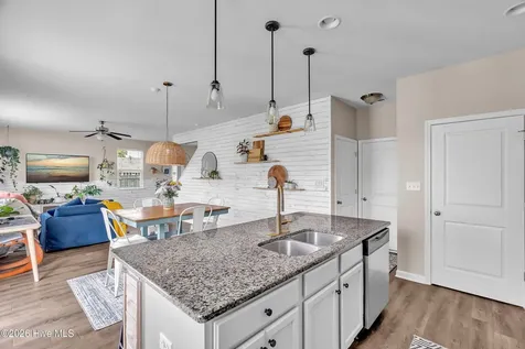 102 Tralee Place Holly Ridge NC 28445