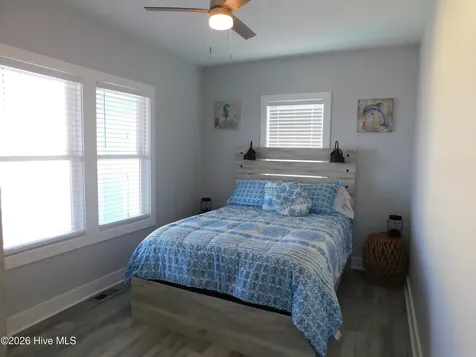 142 S Ferry Dock Road Harkers Island NC 28531