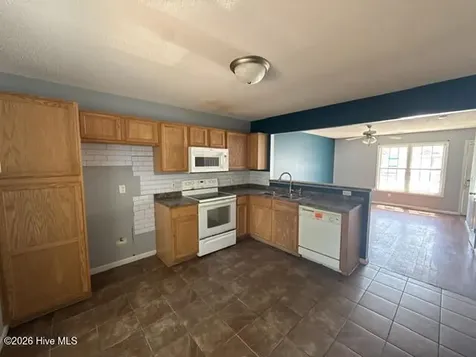 145 Cornerstone Place Jacksonville NC 28546