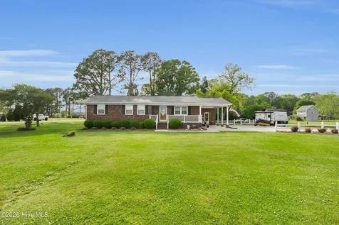 288 S 5th Street Aurora NC 27806