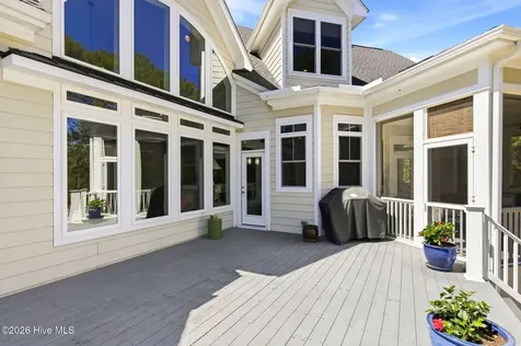 3902 Fairhaven Drive Southport NC 28461