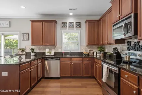 1636 Tall Ships Lane Wilmington NC 28409