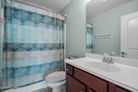 1636 Tall Ships Lane Wilmington NC 28409