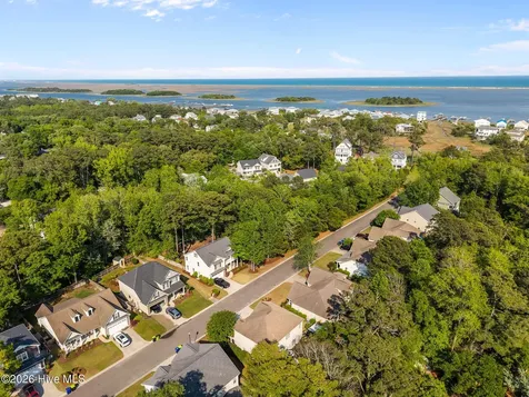 1636 Tall Ships Lane Wilmington NC 28409